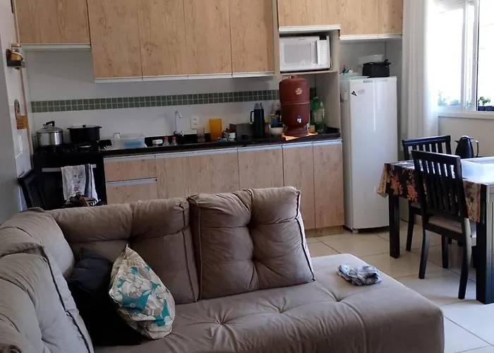 Casa Dois Quartos Com Suite